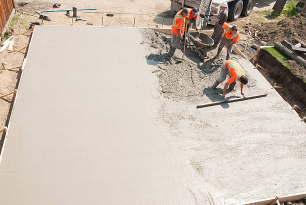Best Concrete Pool Decks in Chittenango, NY